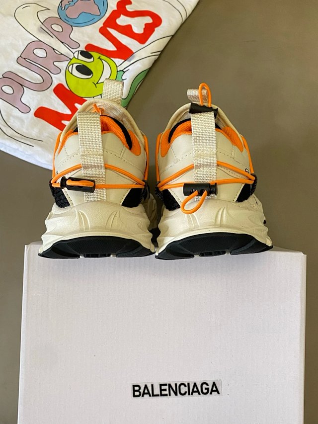 Balenciaga 18XL children's shoes: seller detail photo 11