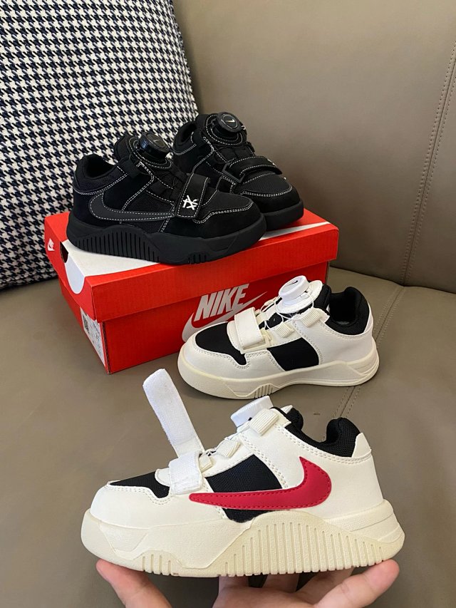 Nike children's Shoes: seller detail photo 5