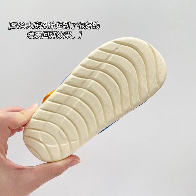 Nike children's SlippersShoes: seller detail photo 9