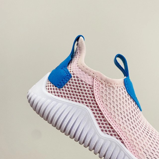 Adidas Children's Shoes: seller detail photo 8
