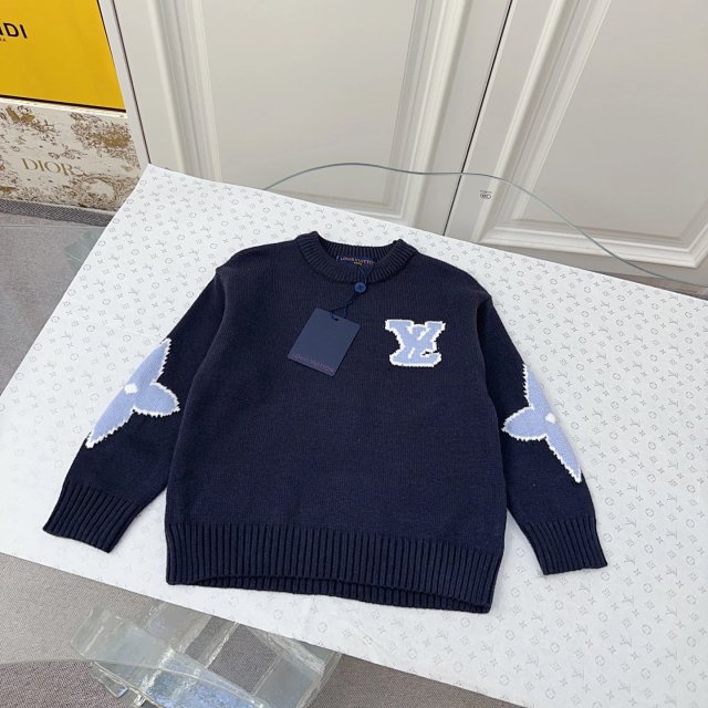 LV Louis Vuitton Children's Hoodie: seller detail photo 11