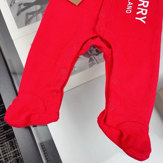 Burberry Children's Set: seller detail photo 9