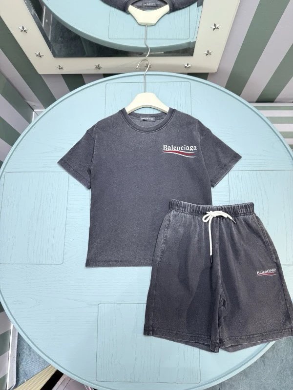 Kid Balenciaga Black T-Shirt and Shorts Set