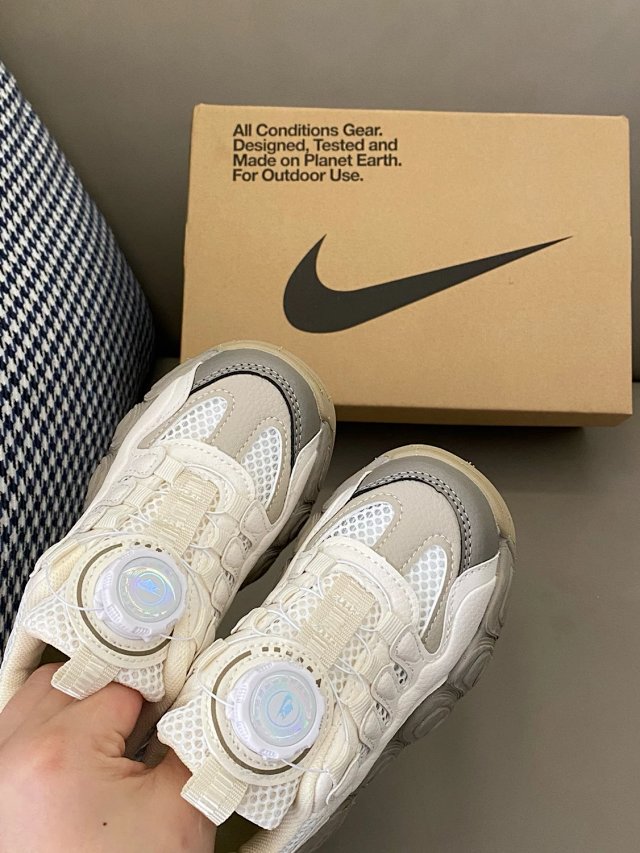 Nike children's Shoes: seller detail photo 11