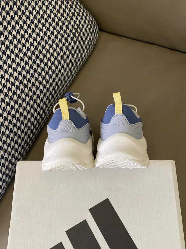 Adidas Children's Shoes: seller detail photo 6
