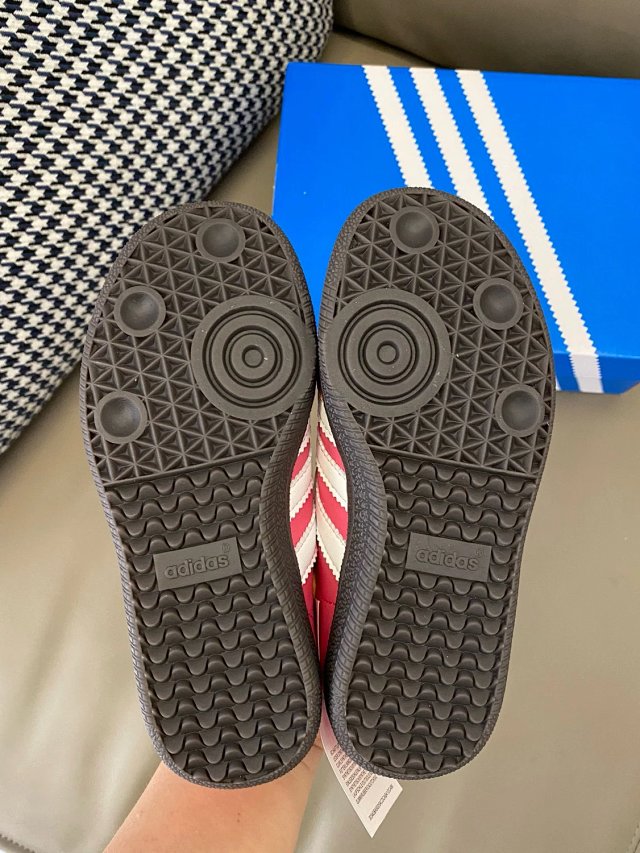 Adidas Children's Shoes: seller detail photo 12
