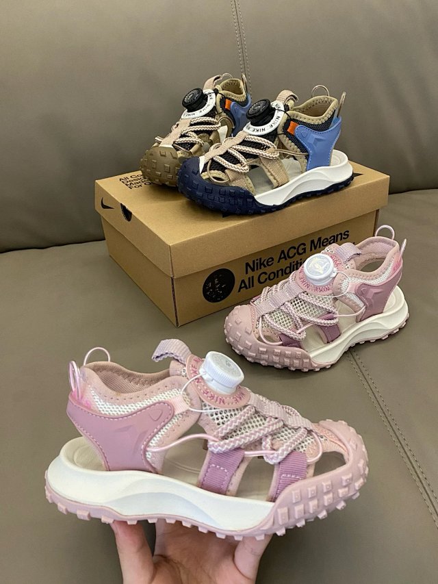 Nike ACG children‘ shoes: seller detail photo 5