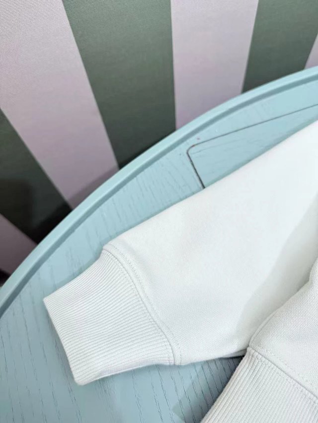 Balenciaga Children's Set: seller detail photo 7