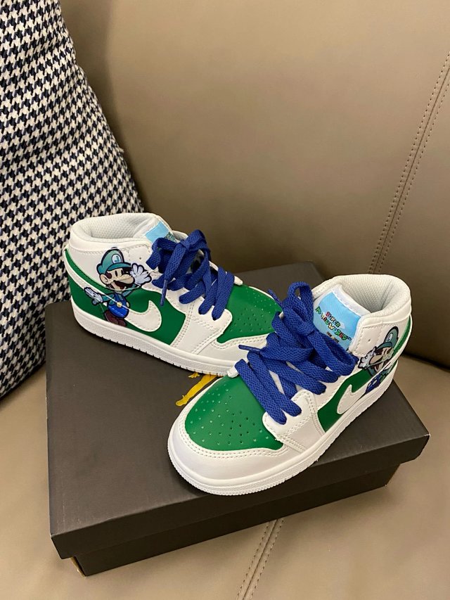 Nike Jordan children's Shoes: seller detail photo 3
