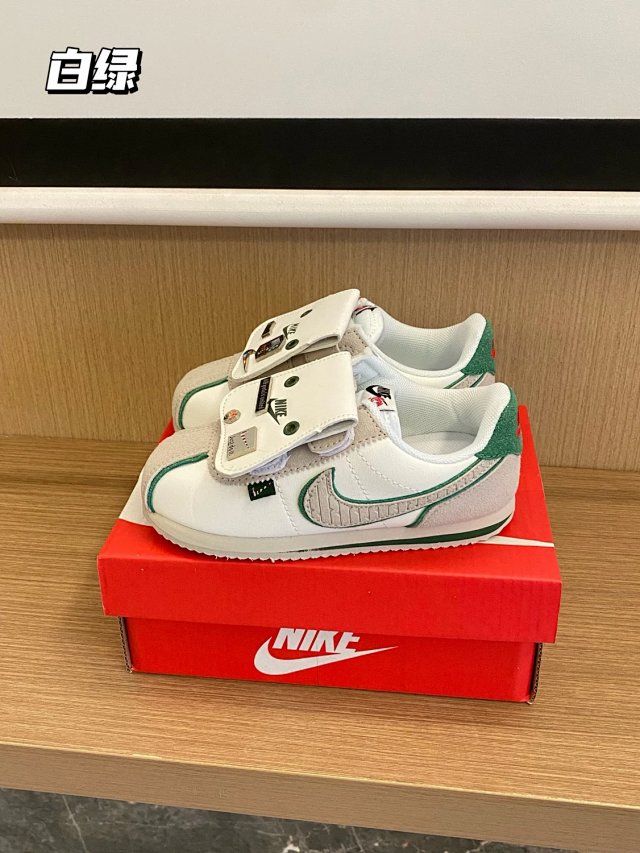 Nike Cortez children's Shoes: seller detail photo 11
