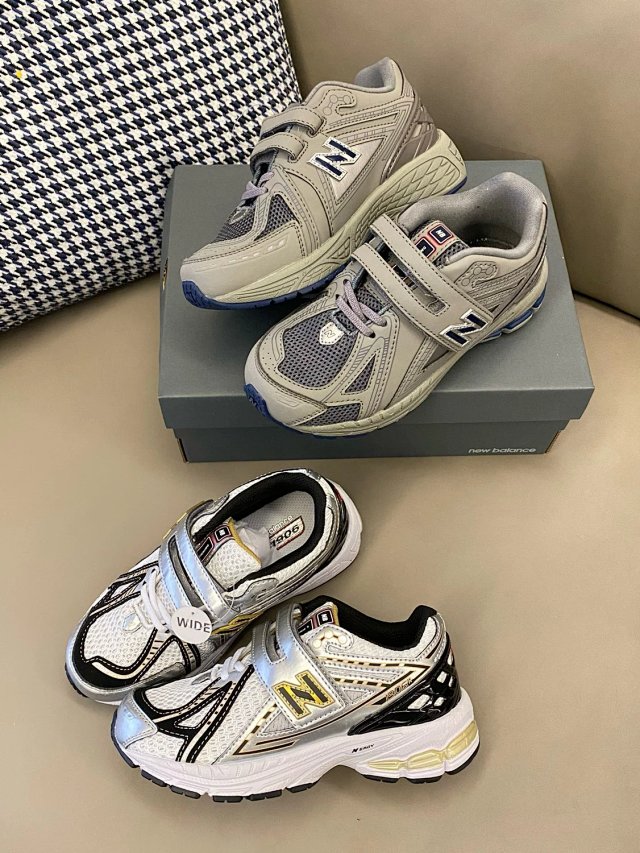 New Balance 1906 children's Shoes: seller detail photo 10