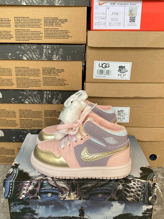 Nike Jordan children's Shoes: seller detail photo 13