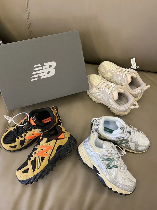 New Balance children's Shoes: seller detail photo 2
