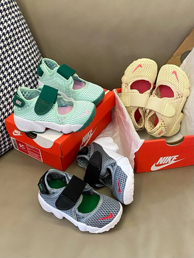 Nike children's Shoes: seller detail photo 11