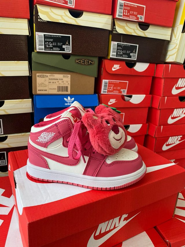 Nike Jordan children's Shoes: seller detail photo 14