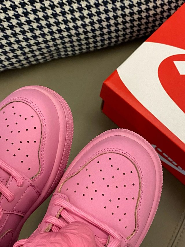 Nike Jordan children's Shoes: seller detail photo 5