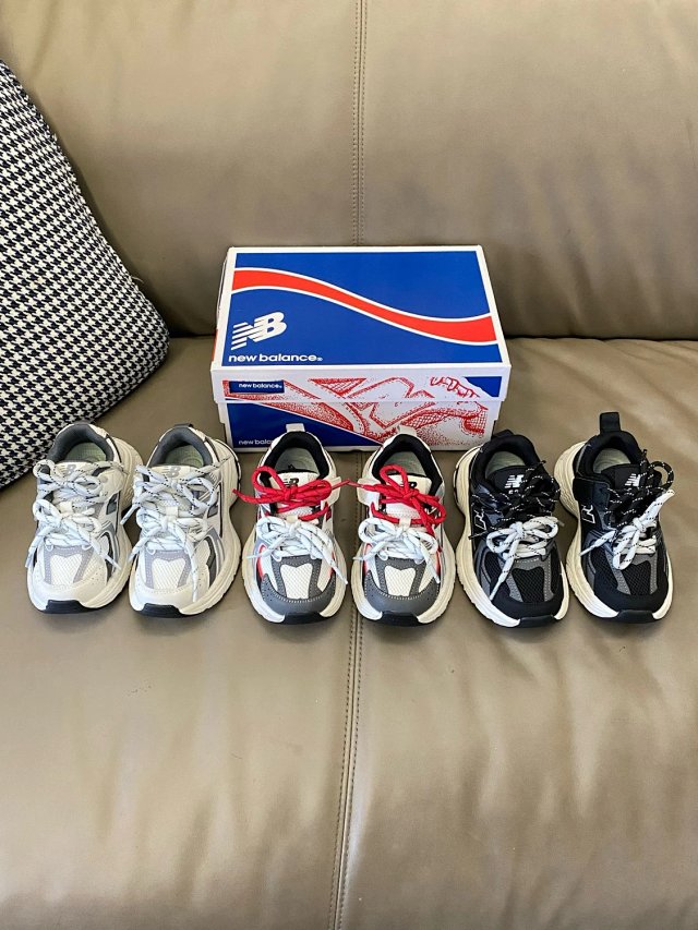 New Balance 530 children's Shoes: seller detail photo 9