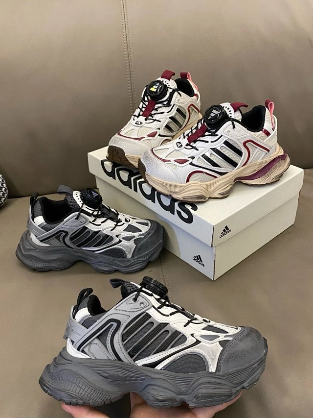 Adidas Children's Shoes: seller detail photo 4