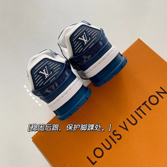 LV Louis Vuitton Children's Shoes: seller detail photo 7