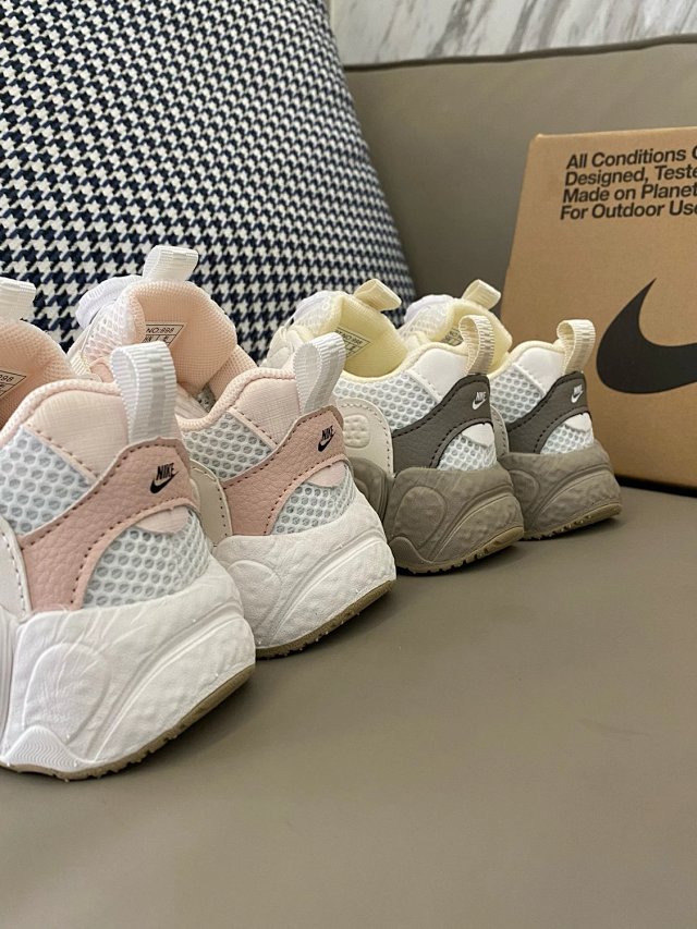 Nike children's Shoes: seller detail photo 8