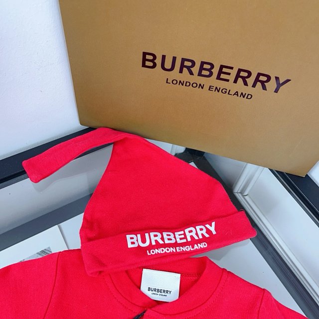 Burberry Children's Set: seller detail photo 5