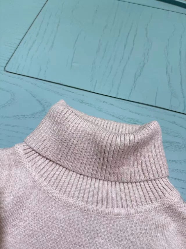 Burberry Children's Hoodie: seller detail photo 11