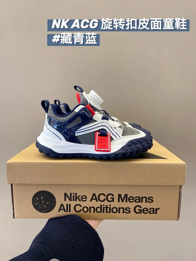Nike ACG children's Shoes: seller detail photo 13