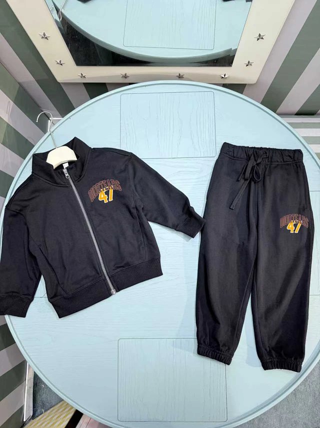 Dior Children's Set: seller detail photo 3