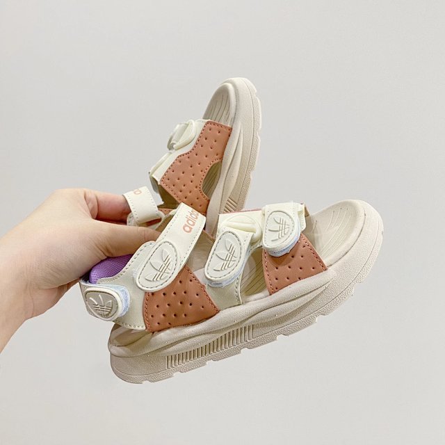 Adidas Children's Slippers Shoes: seller detail photo 14