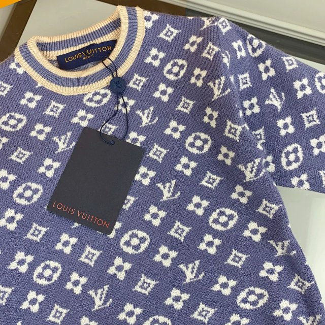 LV Louis Vuitton Children's Set: seller detail photo 6