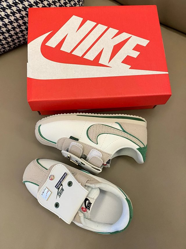 Nike Cortez children's Shoes: seller detail photo 8