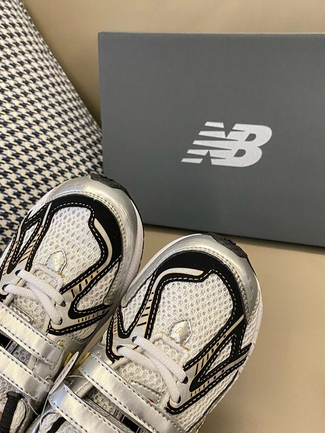 New Balance 1906 children's Shoes: seller detail photo 5