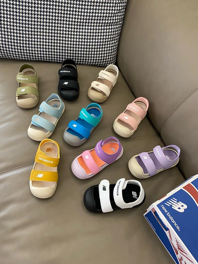 New Balance children's Slippers Shoes: seller detail photo 7
