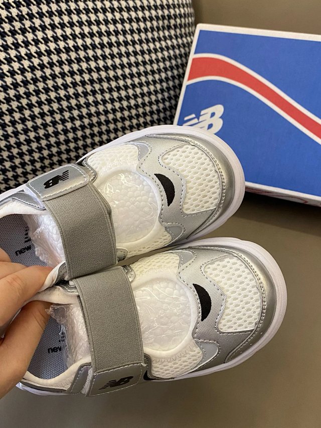 Nike children's Shoes: seller detail photo 9