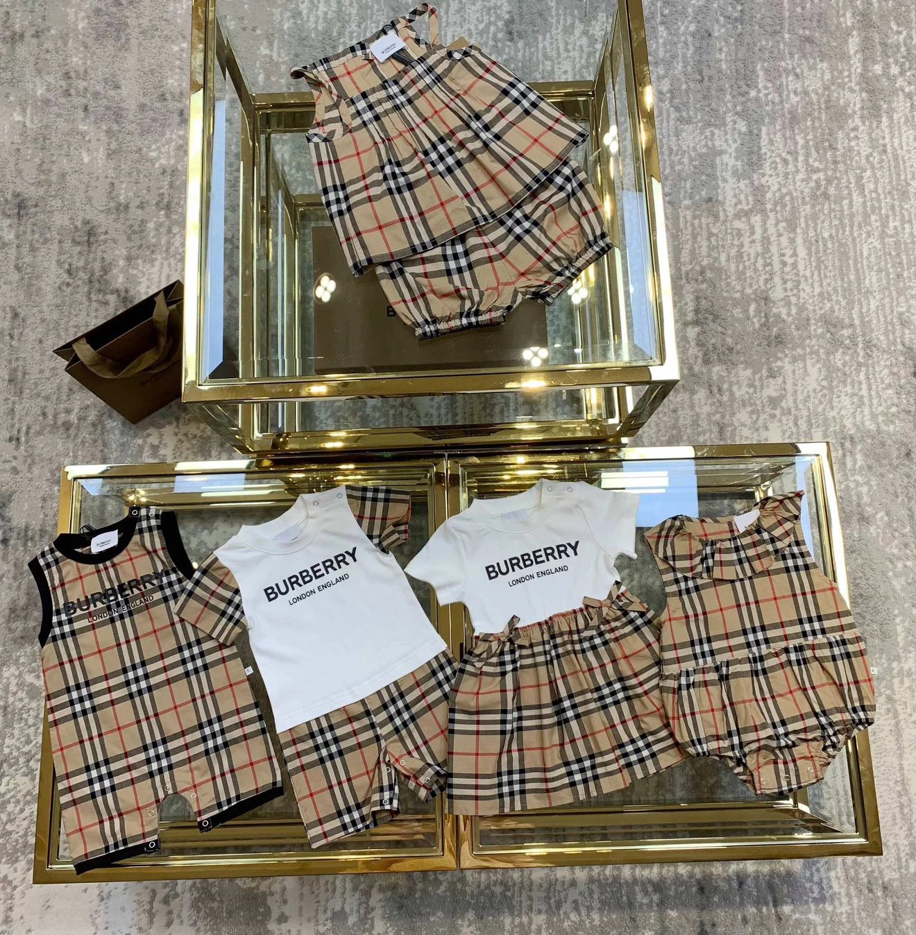 Fashionable children's clothing -1072 (7-10 days shipping)