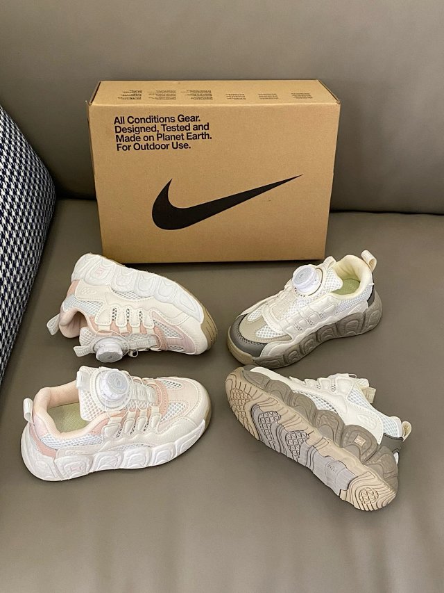 Nike children's Shoes: seller detail photo 5