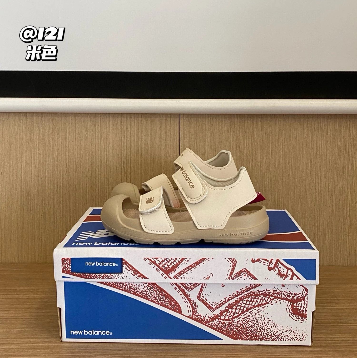 New Balance children's Slippers Shoes | 11 colorways