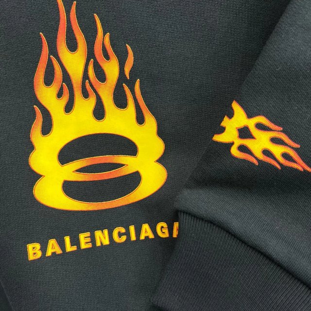 Balenciaga Children's Hoodie: seller detail photo 12