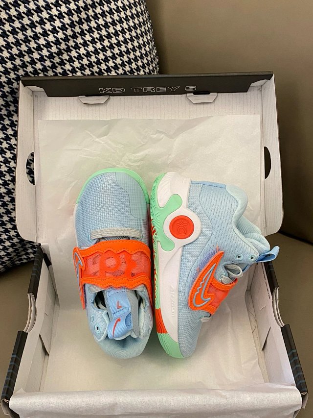 Nike KD Trey5 children's Shoes: seller detail photo 3