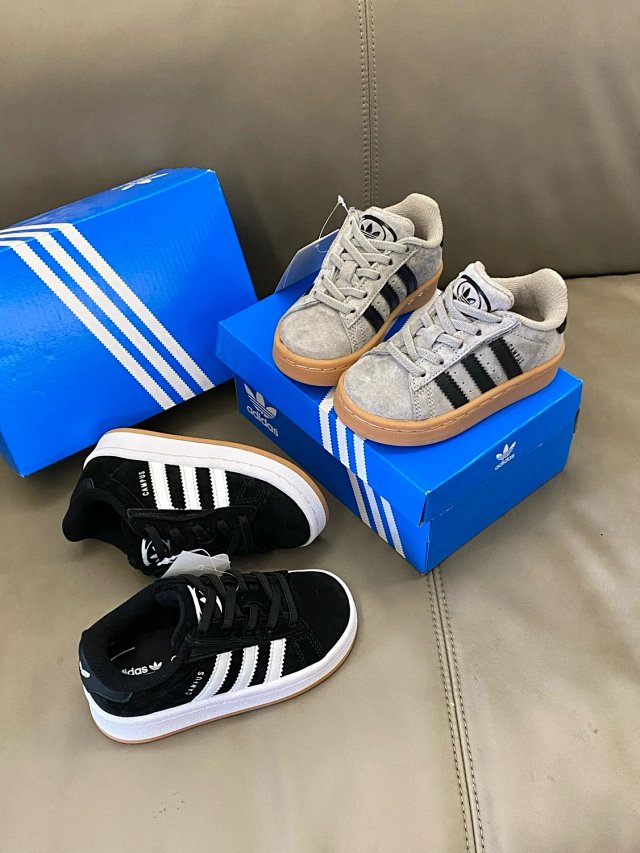 Adidas Children's Shoes: seller detail photo 5