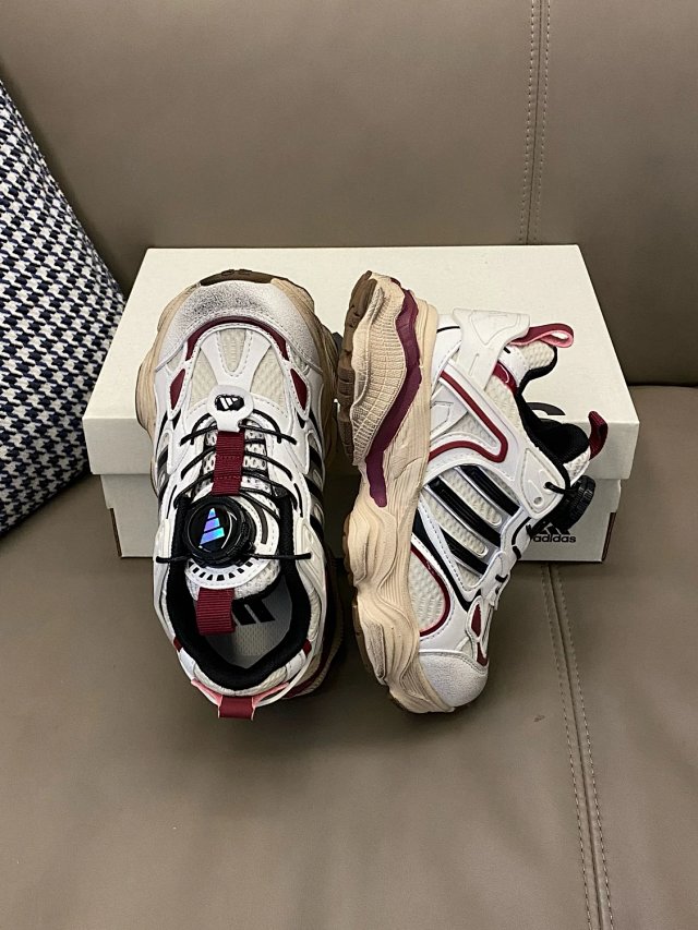 Adidas Children's Shoes: seller detail photo 3