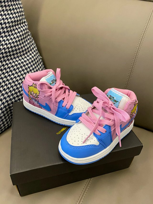 Nike Jordan children's Shoes: seller detail photo 8