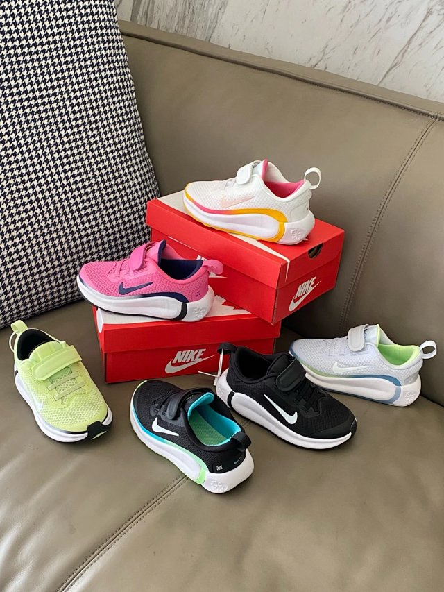 Nike children's Shoes: seller detail photo 14