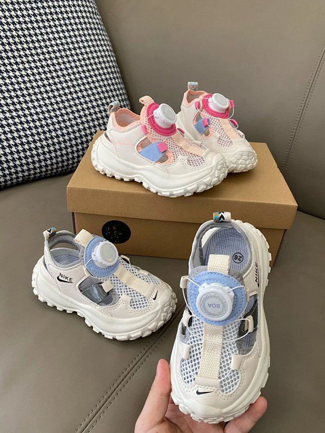 Nike Children's Slippers Shoes: seller detail photo 9
