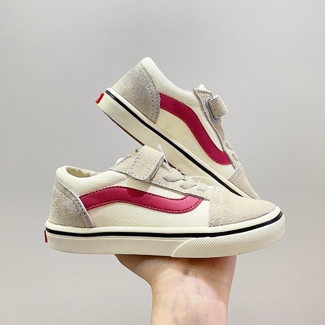 Vans Children's Shoes: seller detail photo 4