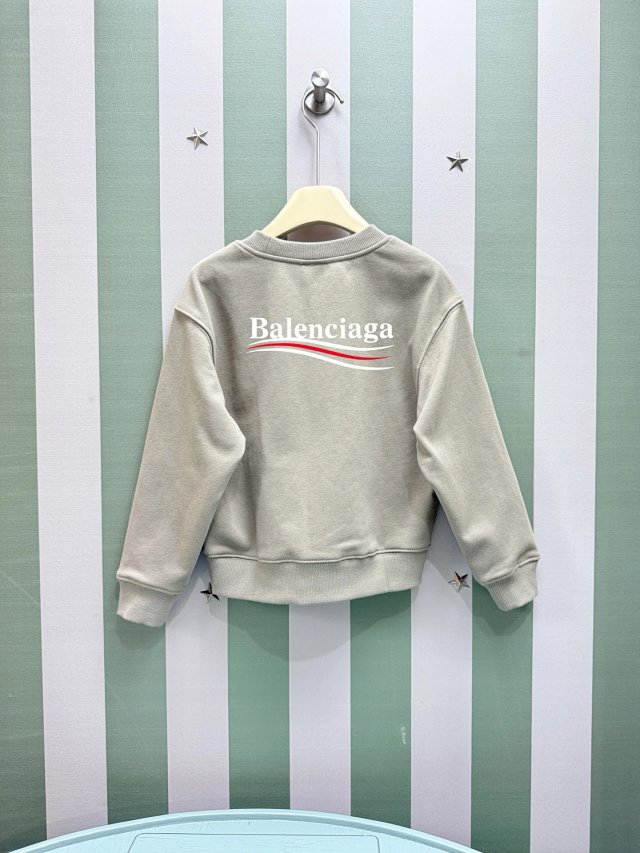 Balenciaga Children's Hoodie: seller detail photo 4