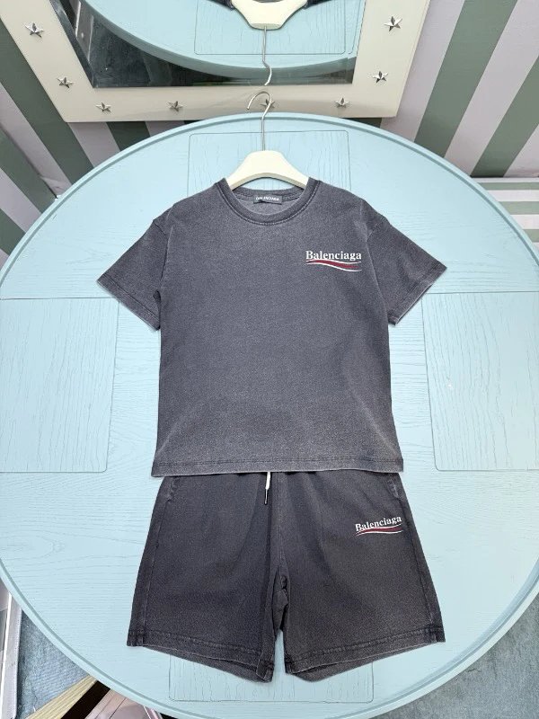 Balenciaga children's Set: seller detail photo 2