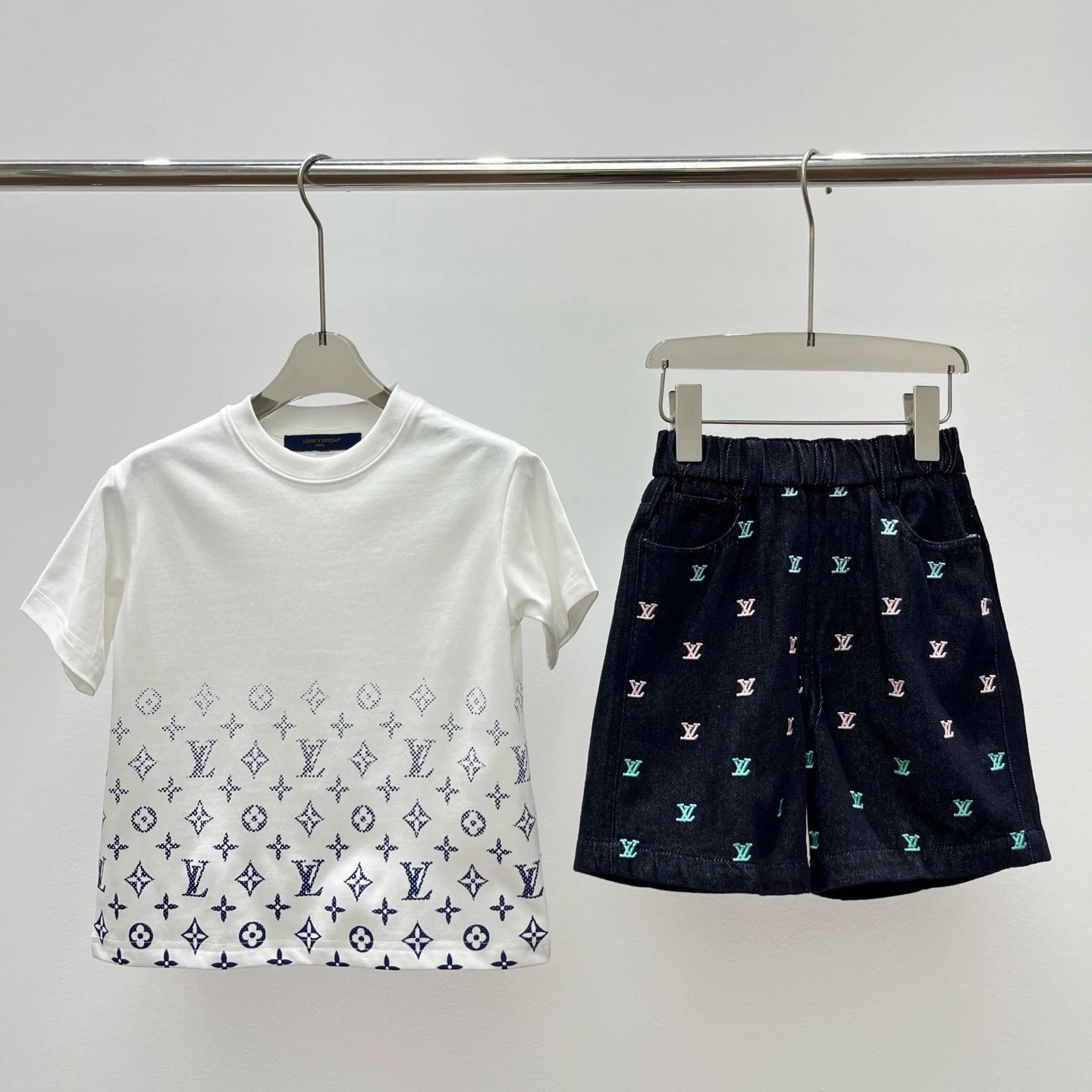 Kid KX Batch Kids Graphic T-Shirt & Denim Shorts Set