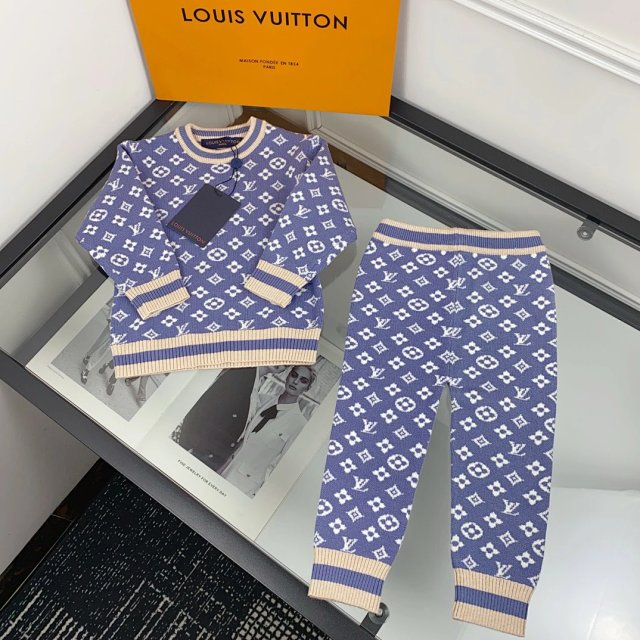 LV Louis Vuitton Children's Set: seller detail photo 2