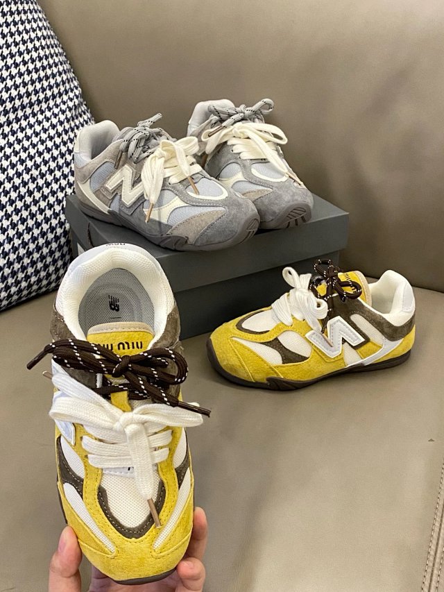 New Balance 530 children's Shoes: seller detail photo 5